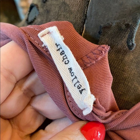 Yellow Chair - Picture 4 of 4